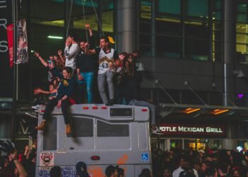 Brian Jones Yuiyknw Saw Unsplash Scaled 1.jpg