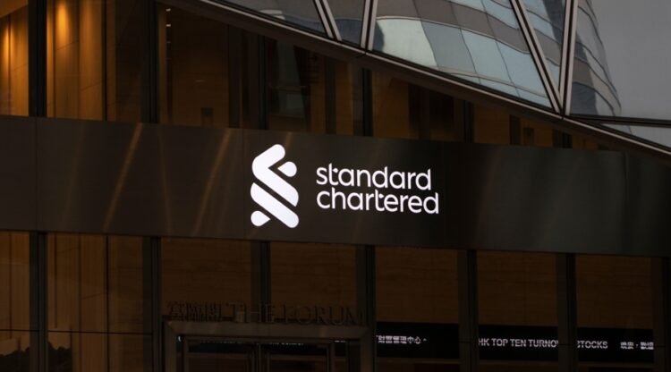 Standard20chartered2028shutterstock29 Id E2eb4f1c A085 4010 936a 668f84405230 Size900.jpg