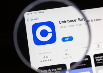 Coinbase2028shutterstock29 id fc3595c9 3c98 44b3 96c5 d35e861666a9 size900.jpg