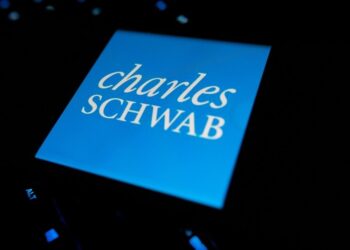 Charles20schwab id 0078a4b6 e75c 4e49 9c9b 865962325405 size900.jpg