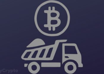 Former Meta Engineer Dumps Bitcoin Backs AI Amid Heavy Capital Rotation.jpg