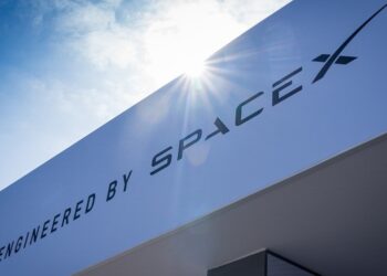 SpaceX id 3bda8cfb 02c0 458b 9aa2 1df482c41d33 size900.jpg