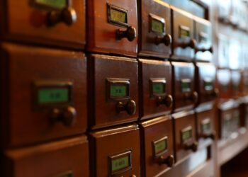 Card catalog kAQo6CJCPN4 v3 card.jpg
