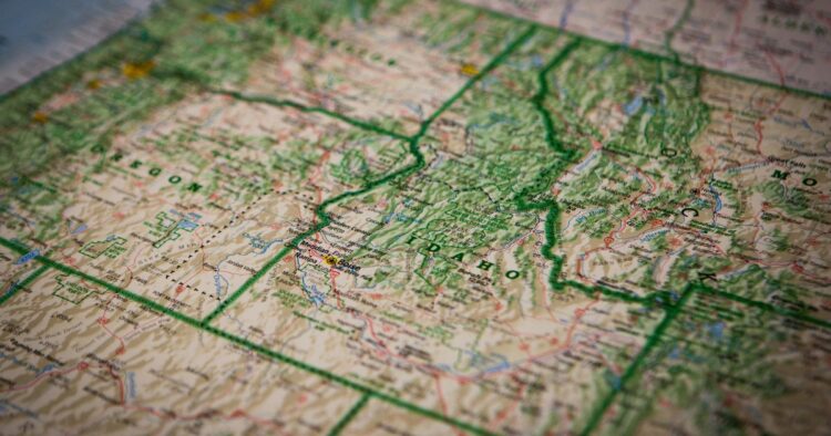 Compare topographic map 108942 v3 card.jpg