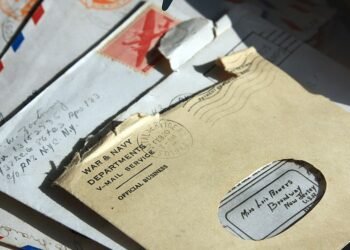 Envelopes toQNPpuDuwI v3 card.jpg